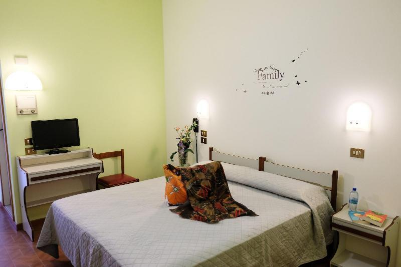 Hotel Palazzi Gabicce Mare Exterior photo